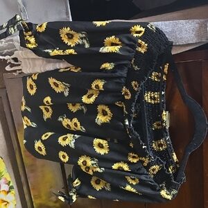 Sunflower Print Black Crop Top